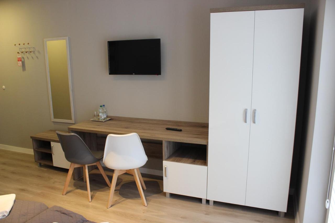 Hotel Pod Strzecha Kielce Kültér fotó